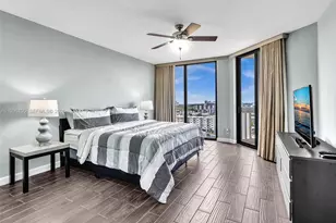 2000 Island Blvd, Aventura, FL 33160 - Photo 11