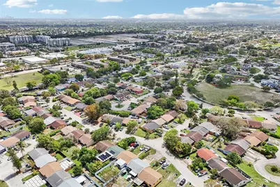 2951 NW 195th St, Miami Gardens, FL 33056 - Photo 33