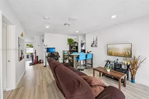 2951 NW 195th St, Miami Gardens, FL 33056 - Photo 5