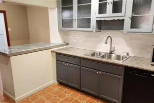 795 NW 42nd St, Miami, FL 33127 - Photo 19