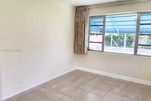 795 NW 42nd St, Miami, FL 33127 - Photo 9