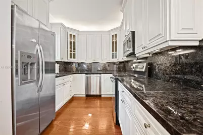 [Address not provided], Miami, FL 33133 - Photo 7