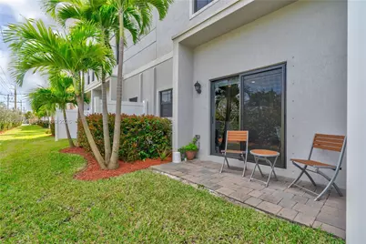 848 NW 3rd Ter, Pompano Beach, FL 33060 - Photo 35