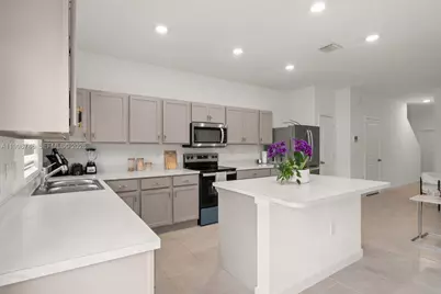 848 NW 3rd Ter, Pompano Beach, FL 33060 - Photo 13
