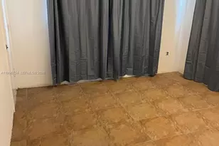 285 NE 191st St, Miami, FL 33179 - Photo 9