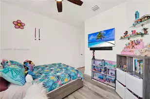 8319 NW 49th St, Doral, FL 33166 - Photo 29