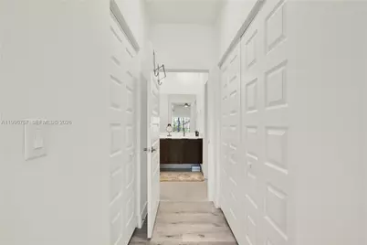 8319 NW 49th St, Doral, FL 33166 - Photo 31