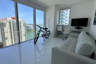 1300 Brickell Bay Dr, Miami, FL 33131 - Photo 23