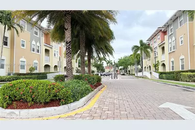 8900 NW 107th Ct #107-3, Doral, FL 33178 - Photo 17