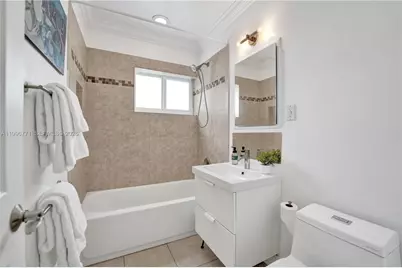 1501 NE 35th St, Oakland Park, FL 33334 - Photo 47