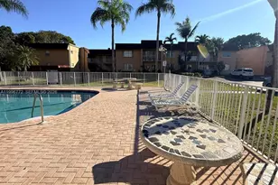 9972 SW 88th St, Miami, FL 33176 - Photo 17