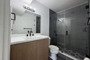 9720 SW 184th St, Cutler Bay, FL 33157 - Photo 9