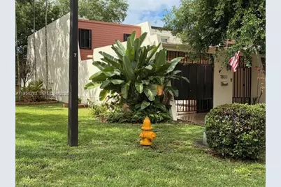 7833 SW 102nd Pl, Miami, FL 33173 - Photo 1