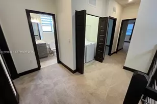 9106 NW 158th St, Miami Lakes, FL 33018 - Photo 11