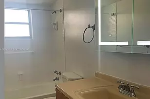 3181 S Ocean Dr, Hallandale Beach, FL 33009 - Photo 25