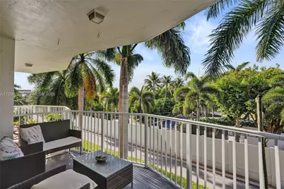 3181 S Ocean Dr #306 W, Hallandale Beach, FL 33009 - Photo 5
