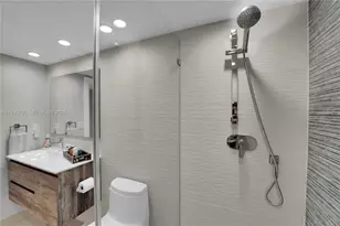 1920 S Ocean Dr, Hallandale Beach, FL 33009 - Photo 41