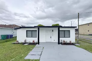 1305 NW 5th Ave, Florida City, FL 33034 - Photo 1