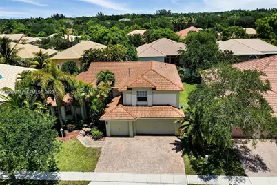 13813 NW 21st St, Pembroke Pines, FL 33028 - Photo 1