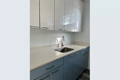 1818 SW 22nd Ave #1, Miami, FL 33145 - Photo 5