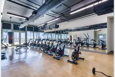 601 NE 36th St #1208, Miami, FL 33137 - Photo 31