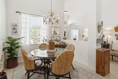 608 SW Chesapeake Ct, Port Saint Lucie, FL 34986 - Photo 13