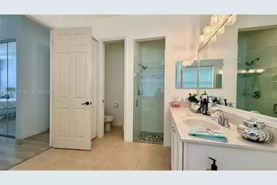 608 SW Chesapeake Ct, Port Saint Lucie, FL 34986 - Photo 9