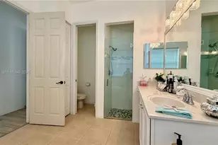 608 SW Chesapeake Ct, Port Saint Lucie, FL 34986 - Photo 9