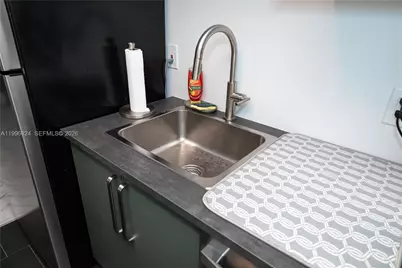 224 Meridian Ave #6, Miami Beach, FL 33139 - Photo 23