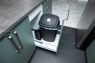 224 Meridian Ave, Miami Beach, FL 33139 - Photo 21