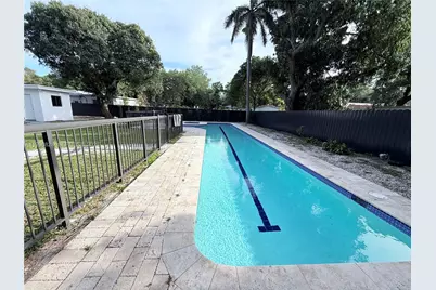 13236 NE 4th Ave, North Miami, FL 33161 - Photo 21