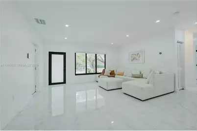 13236 NE 4th Ave, North Miami, FL 33161 - Photo 23