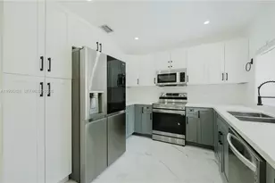 13236 NE 4th Ave, North Miami, FL 33161 - Photo 23