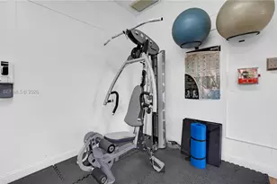 2861 Somerset Dr, Lauderdale Lakes, FL 33311 - Photo 39