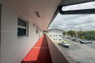 120 Royal Palm Rd, Hialeah Gardens, FL 33016 - Photo 3