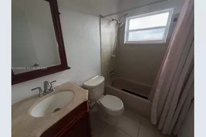 120 Royal Palm Rd #301, Hialeah Gardens, FL 33016 - Photo 13