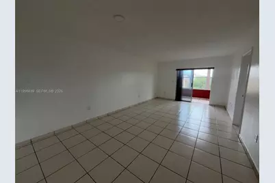120 Royal Palm Rd #301, Hialeah Gardens, FL 33016 - Photo 5