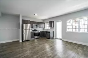 331 85th St, Miami Beach, FL 33141 - Photo 3