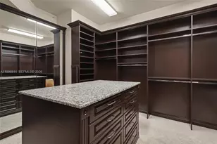 60 Edgewater Dr, Coral Gables, FL 33133 - Photo 27