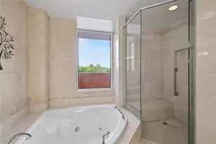 60 Edgewater Dr, Coral Gables, FL 33133 - Photo 23