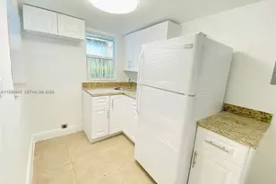 2996 NW 93rd St, Miami, FL 33147 - Photo 5