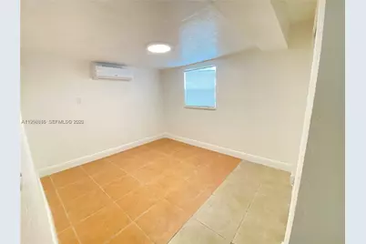 2996 NW 93rd St #C, Miami, FL 33147 - Photo 11