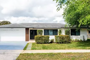 7951 SW 30th St, Davie, FL 33328 - Photo 1