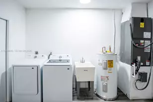 7951 SW 30th St, Davie, FL 33328 - Photo 55