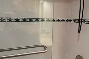 8851 N New River Canal Rd, Plantation, FL 33324 - Photo 3