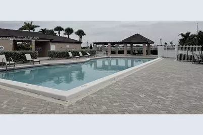 19712 NW 82nd Pl, Hialeah, FL 33015 - Photo 27