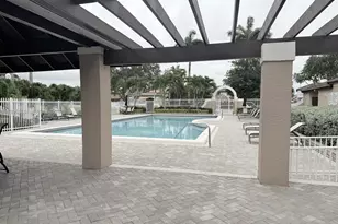 19712 NW 82nd Pl, Hialeah, FL 33015 - Photo 25