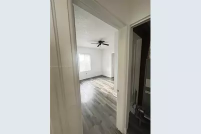 4232 NW 2nd Ter #A, Miami, FL 33126 - Photo 11