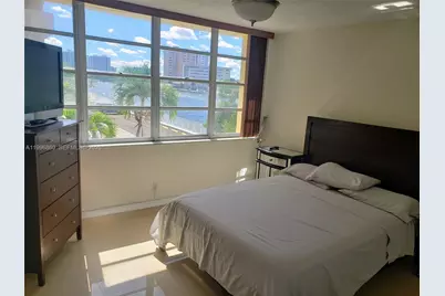 1817 S Ocean Dr #221, Hallandale Beach, FL 33009 - Photo 9