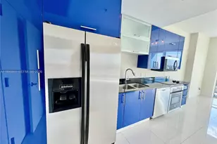 60 SW 13th St, Miami, FL 33130 - Photo 5